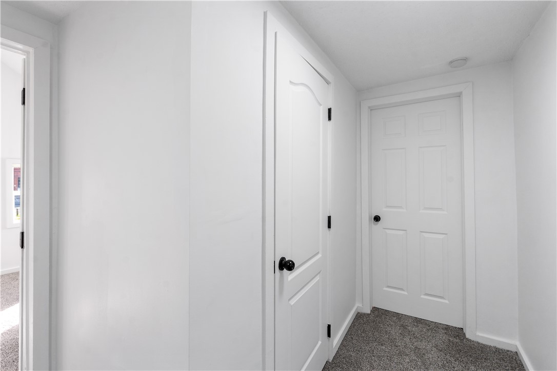 22 Lisbon Street Rochester, NY 14606 - Photo 23 of 34