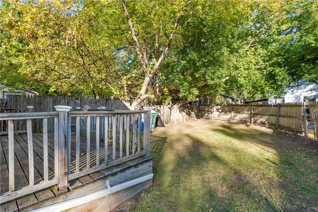 22 Lisbon Street Rochester, NY 14606 - Photo 32 of 34