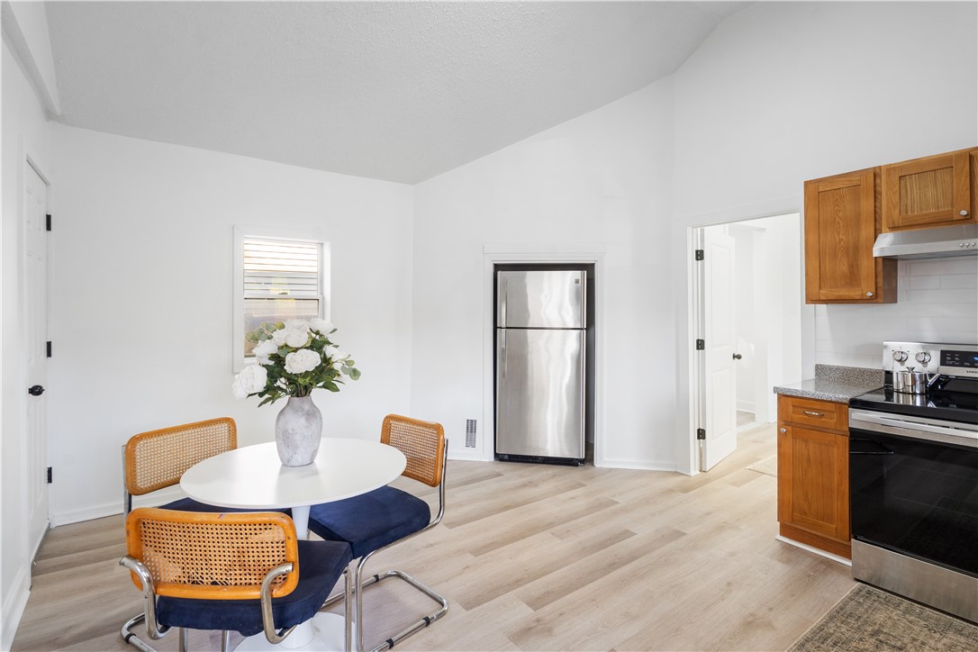 22 Lisbon Street Rochester, NY 14606 - Photo 6 of 34