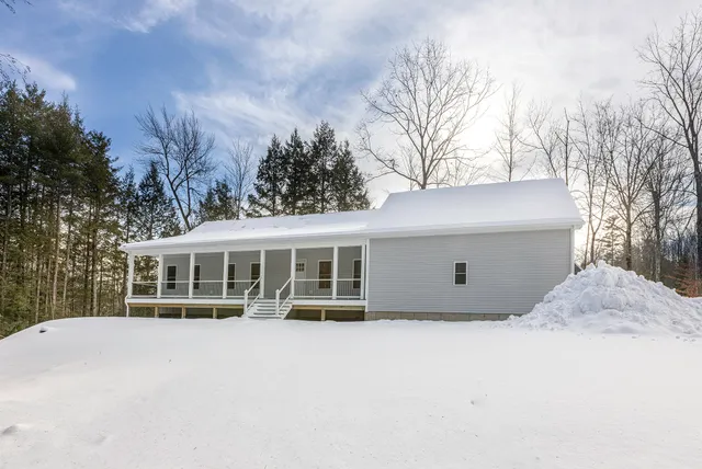 $699,000 | 42 Brandons Way, Gorham, ME 04038