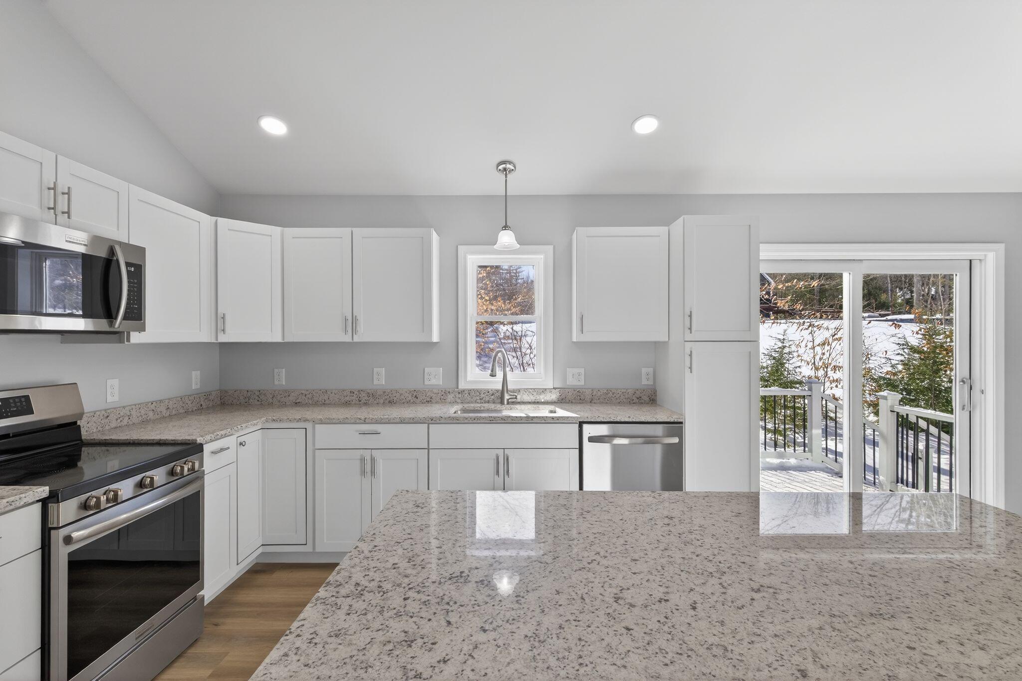 42 Brandons Way Gorham, ME 04038 - Photo 11 of 62 42_Brandons_Way_040