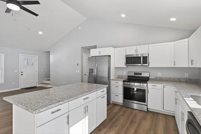 $689,000 | 42 Brandons Way, Gorham, ME 04038