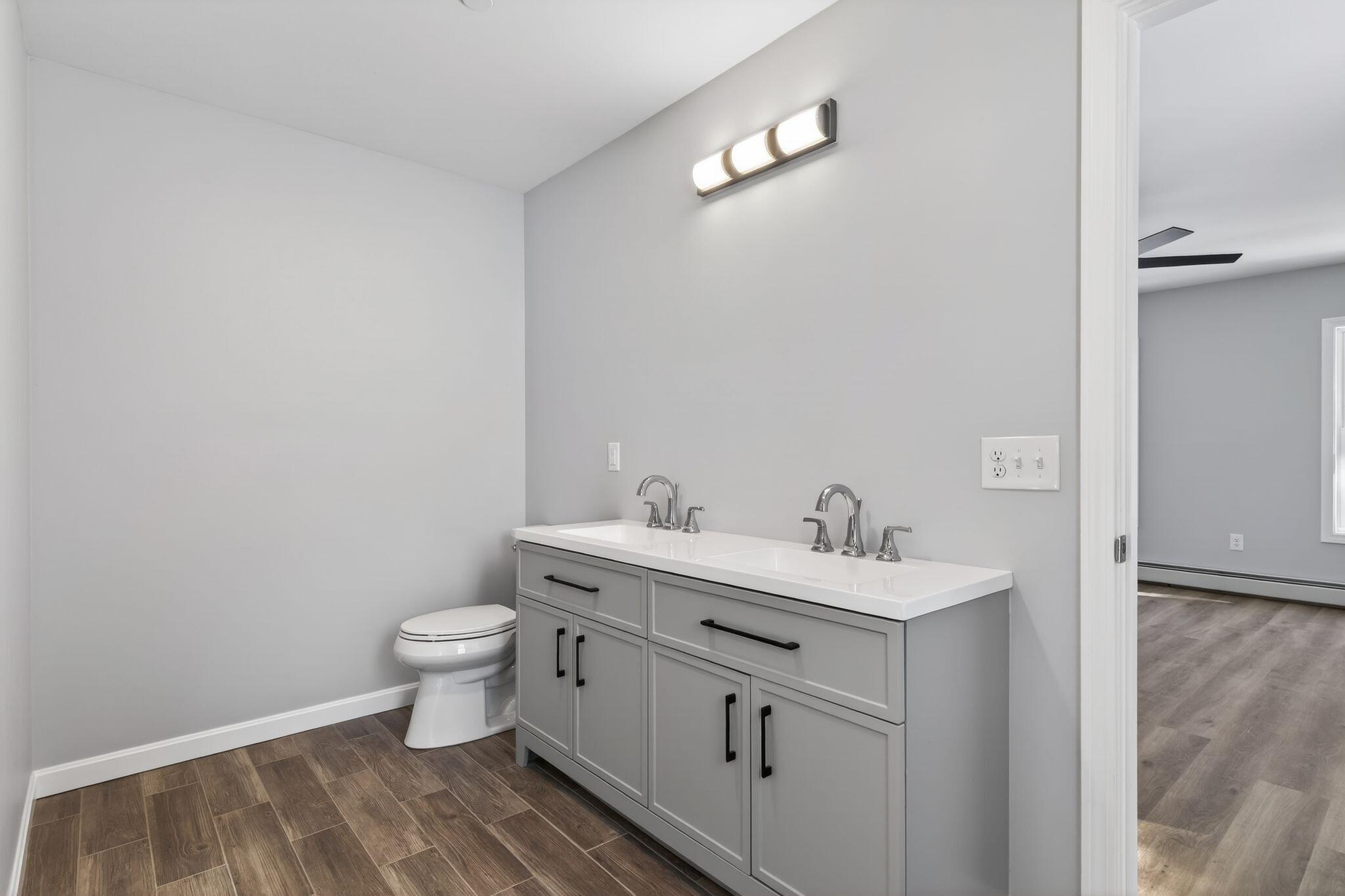 42 Brandons Way Gorham, ME 04038 - Photo 33 of 62 42_Brandons_Way_073