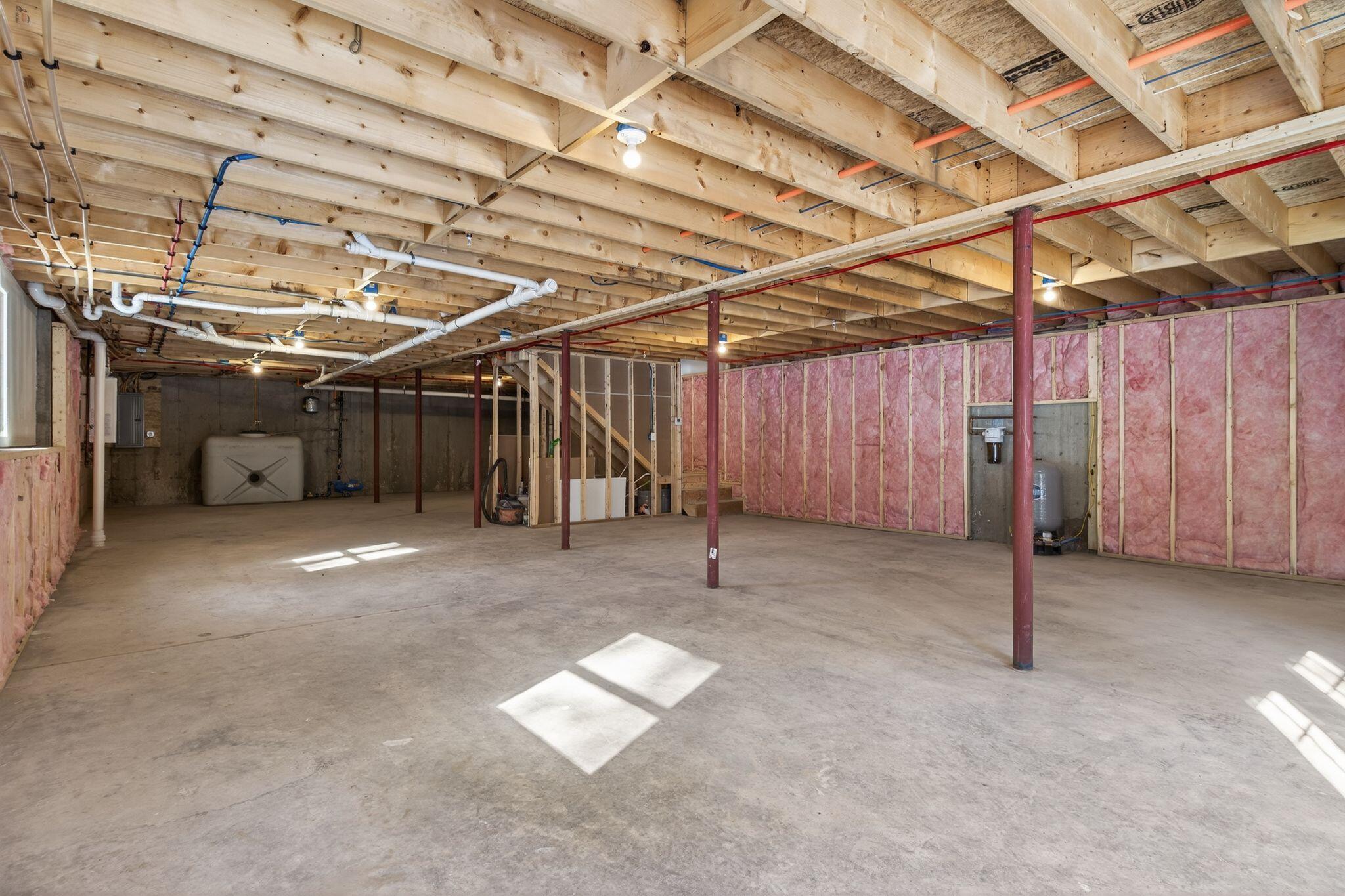 42 Brandons Way Gorham, ME 04038 - Photo 37 of 62 42_Brandons_Way_086