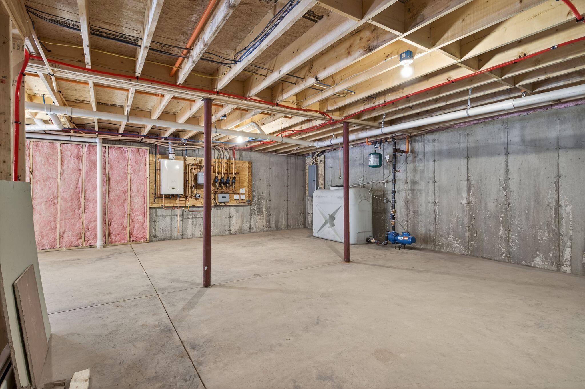 42 Brandons Way Gorham, ME 04038 - Photo 39 of 62 42_Brandons_Way_092