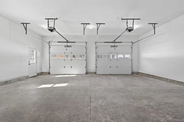 $689,000 | 42 Brandons Way, Gorham, ME 04038