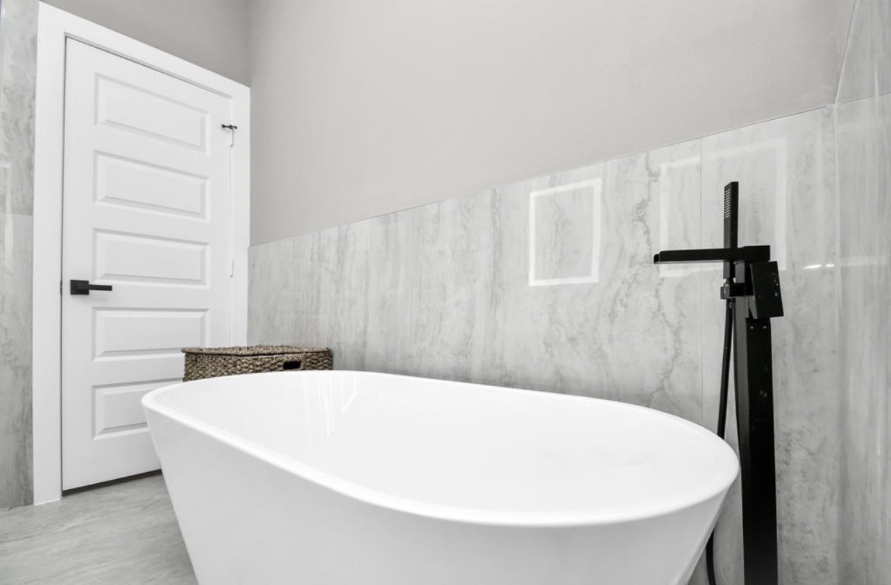 316 Thornton Road, Unit E Houston, TX 77018 - Photo 15 of 19