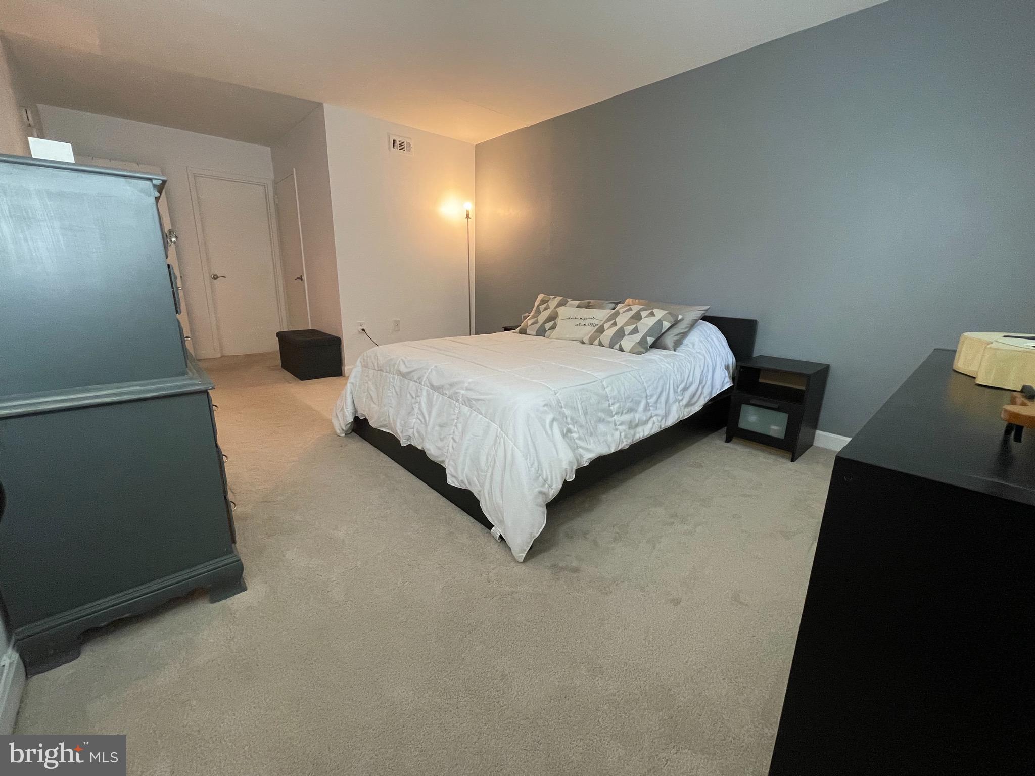 1413 Northgate Square, Unit 11C Reston, VA 20190 - Photo 11 of 23 Primary Bedroom Suite 2