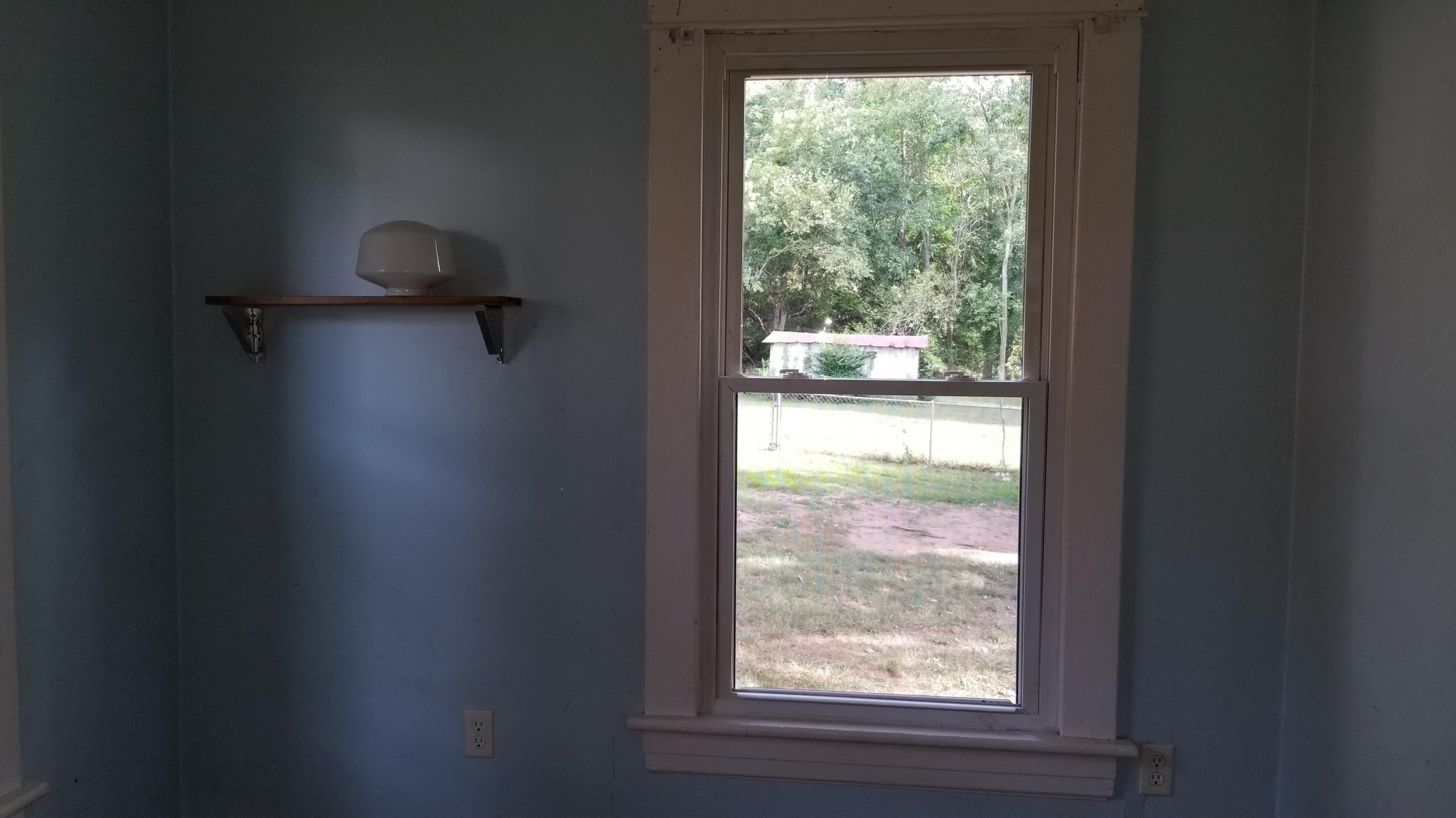 1369 Craig Robertson Road Southeast Roanoke, VA 24014 - Photo 5 of 24 20170723_173311