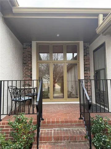$349,000 | 11915 Grandview Street, Overland Park, KS 66213