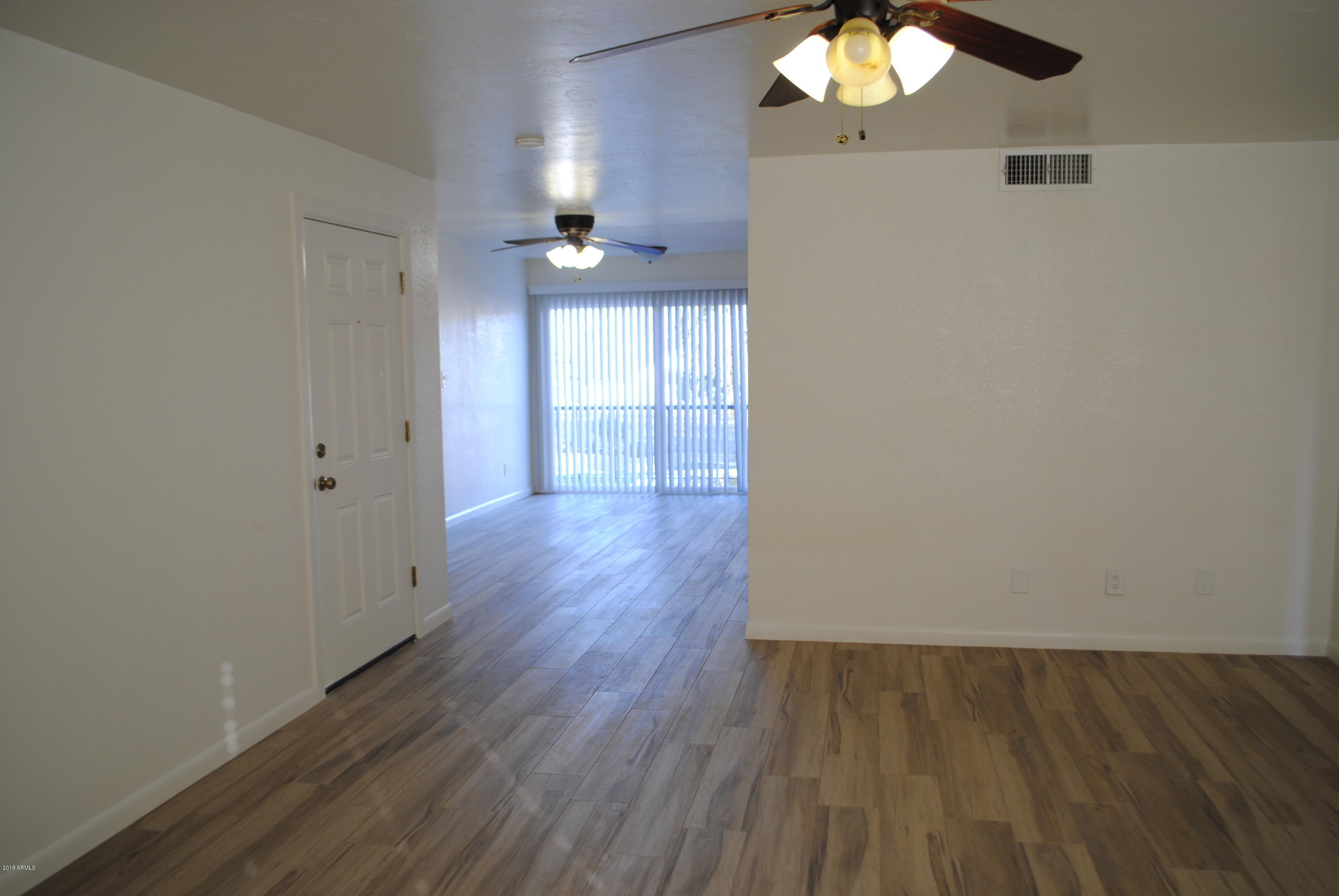 4201 East Camelback Road, Unit 106 Phoenix, AZ 85018 - Photo 3 of 28 060