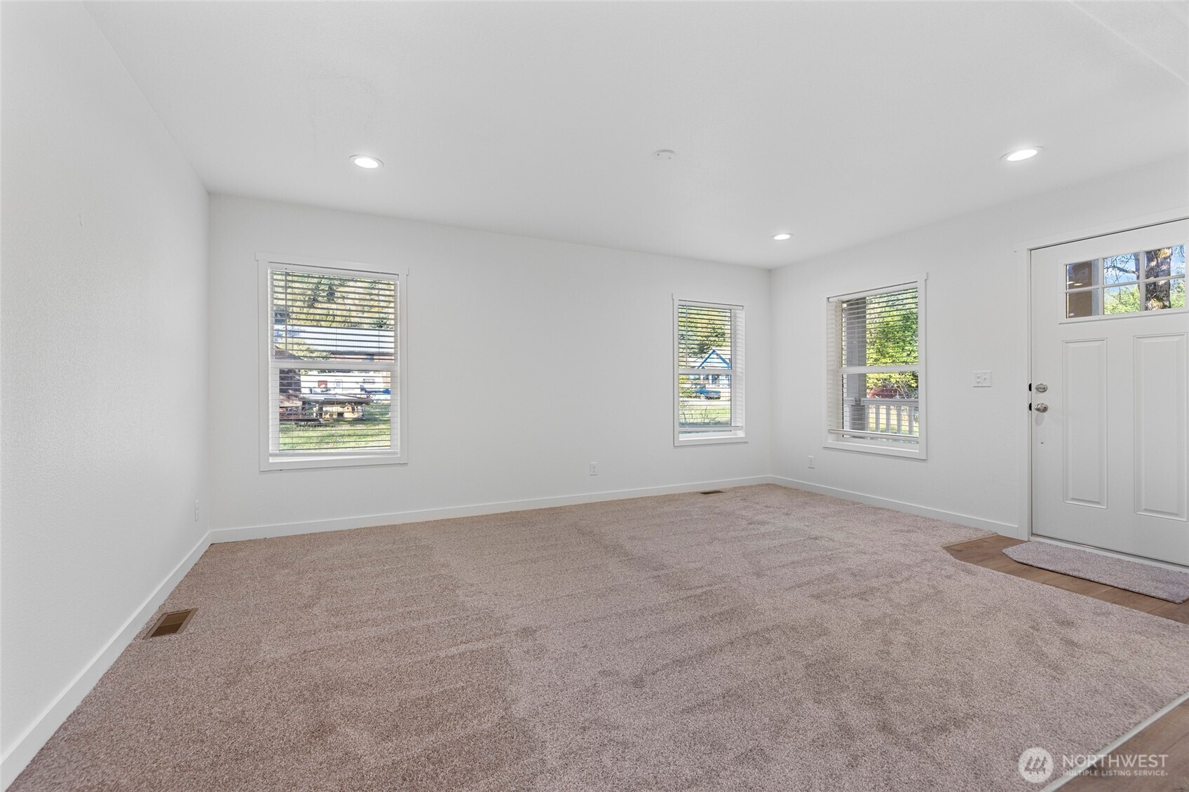 7336 Carlson Road Concrete, WA 98237 - Photo 4 of 30 Gallery Image 4