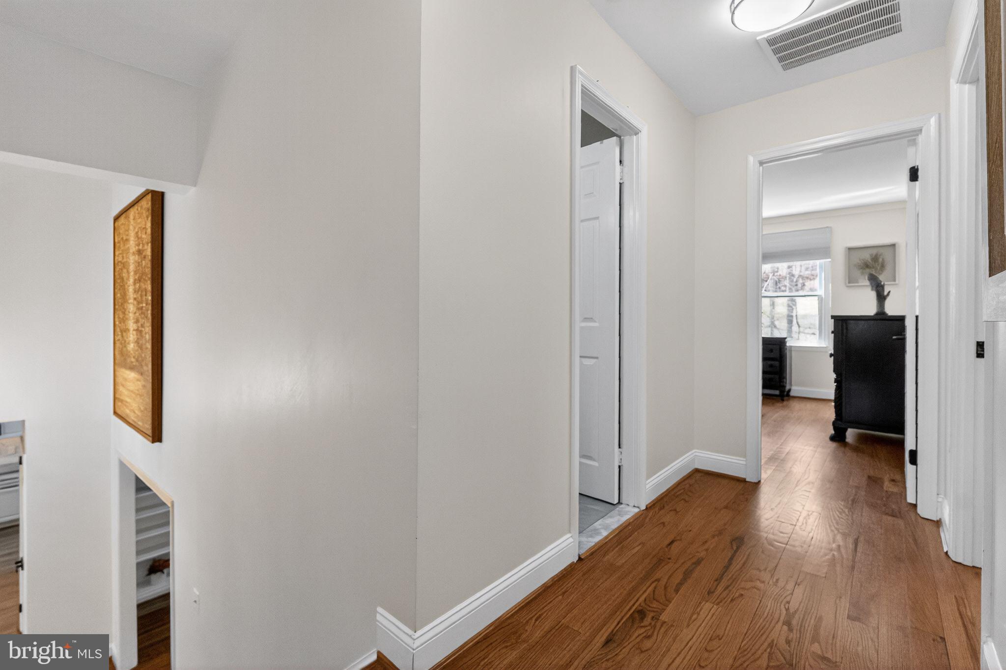 11728 Stuart Mill Road Oakton, VA 22124 - Photo 33 of 68