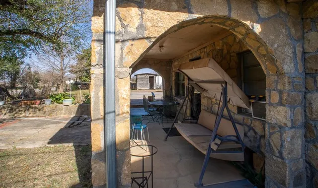 a view of a corridor