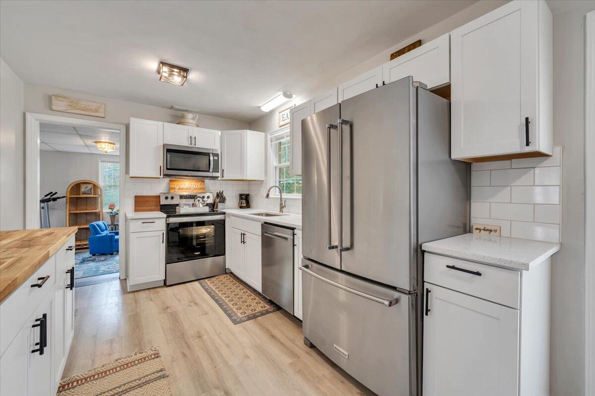 3988 Welcome Valley Road Southeast Roanoke, VA 24014 - Photo 11 of 47 11-MIB03136