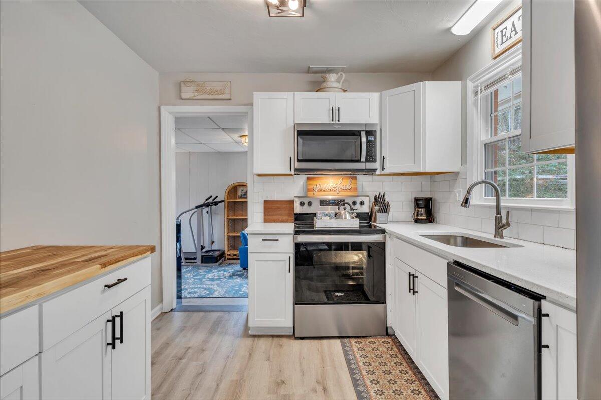 3988 Welcome Valley Road Southeast Roanoke, VA 24014 - Photo 12 of 47 12-MIB03139