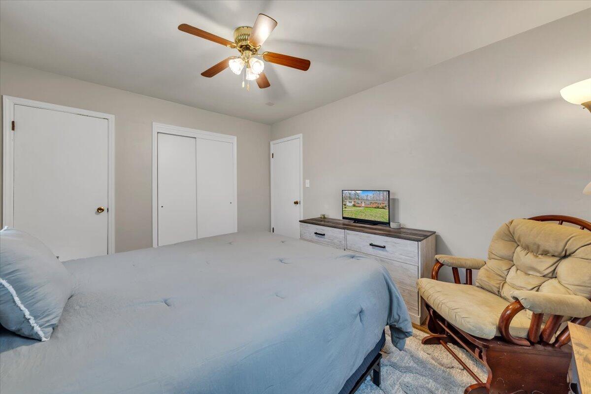 3988 Welcome Valley Road Southeast Roanoke, VA 24014 - Photo 22 of 47 22-MIB03178