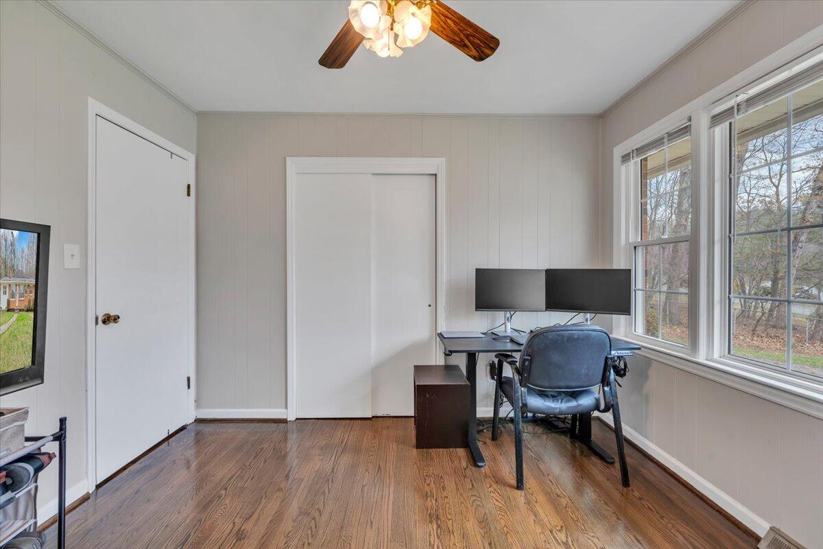 3988 Welcome Valley Road Southeast Roanoke, VA 24014 - Photo 28 of 47 27-MIB03169