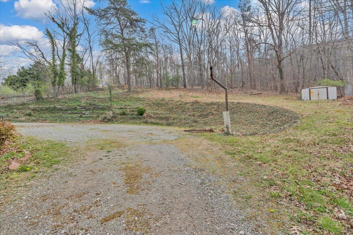 3988 Welcome Valley Road Southeast Roanoke, VA 24014 - Photo 40 of 47 39-MIB03100