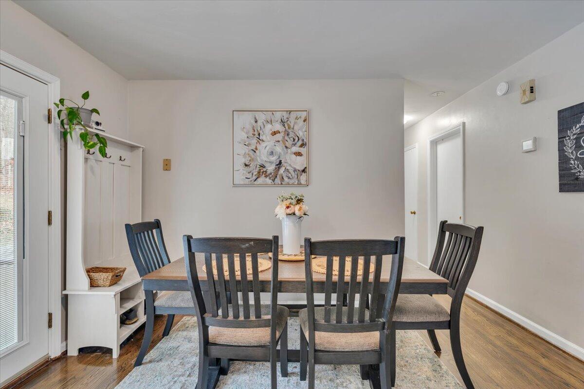 3988 Welcome Valley Road Southeast Roanoke, VA 24014 - Photo 10 of 47 10-MIB03130