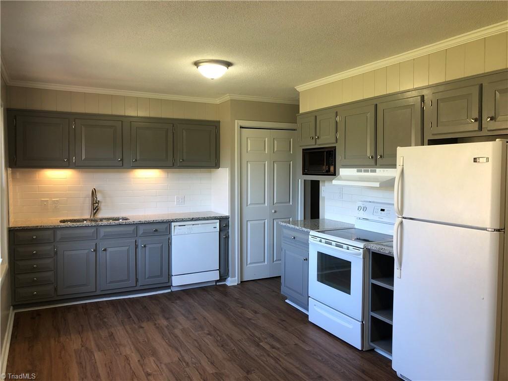 400 Junction Road Mocksville, NC 27028 - Photo 7 of 28