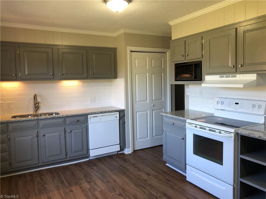 400 Junction Road Mocksville, NC 27028 - Photo 8 of 28