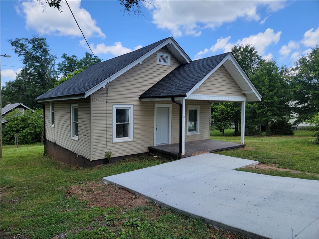 18 Clemson Street Liberty, SC 29657 - Photo 1 of 18