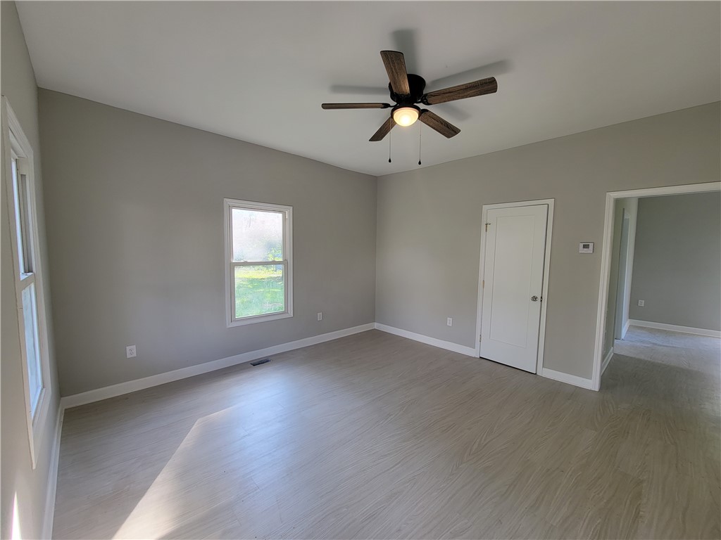 18 Clemson Street Liberty, SC 29657 - Photo 3 of 18