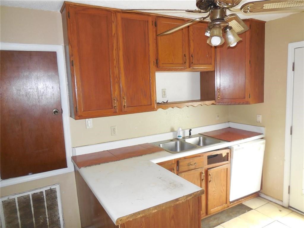 2017 South Sugar Ridge Road Laplace, LA 70068 - Photo 9 of 21 Gallery Image 9
