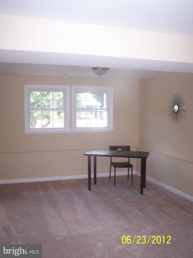 140 Jefferson Road Waldorf, MD 20602 - Photo 2 of 28 Family Room