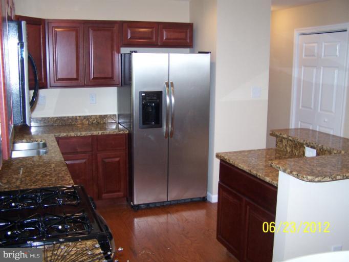 140 Jefferson Road Waldorf, MD 20602 - Photo 5 of 28 Kitchen