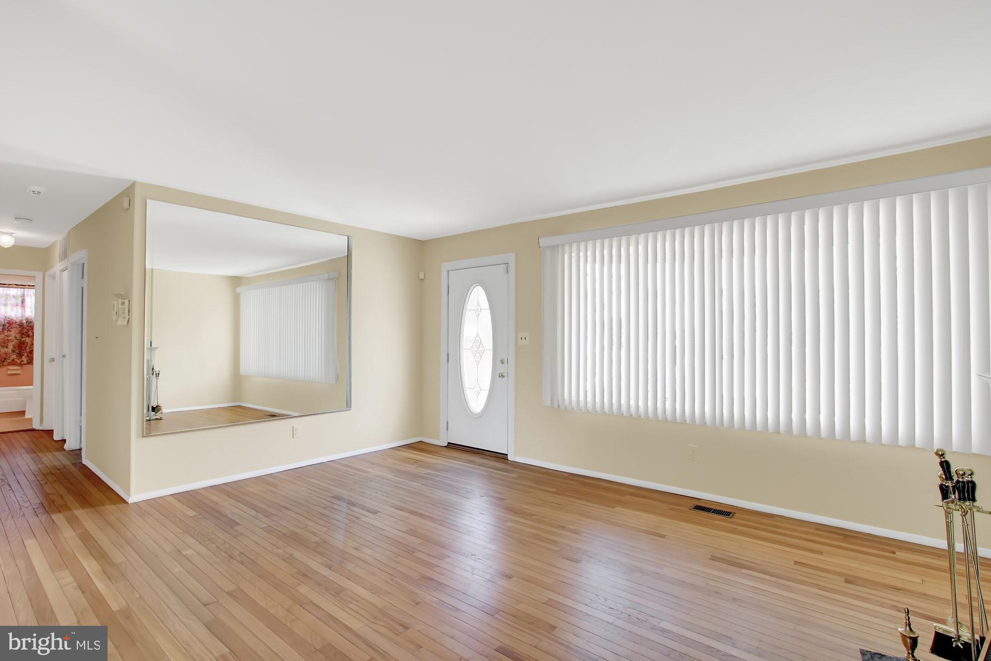 1520 Weyburn Road Baltimore, MD 21237 - Photo 4 of 22