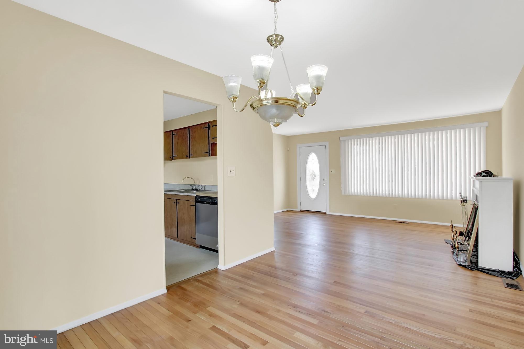 1520 Weyburn Road Baltimore, MD 21237 - Photo 5 of 22