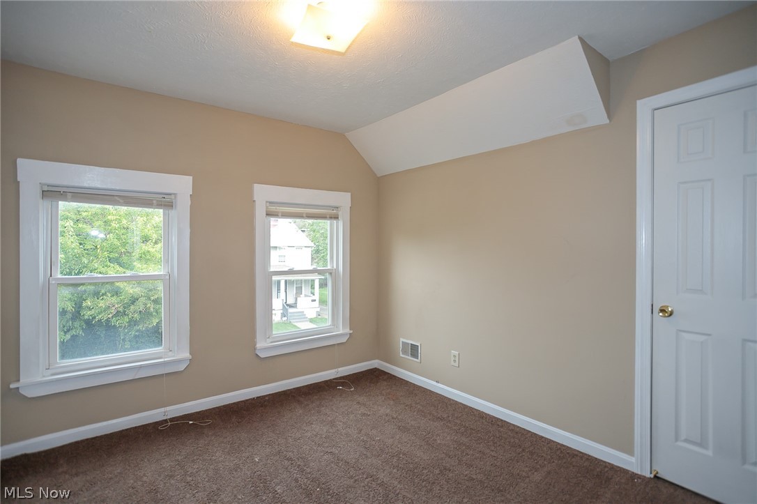 390 Arbor Road Cleveland, OH 44108 - Photo 24 of 33 Gallery Image 24