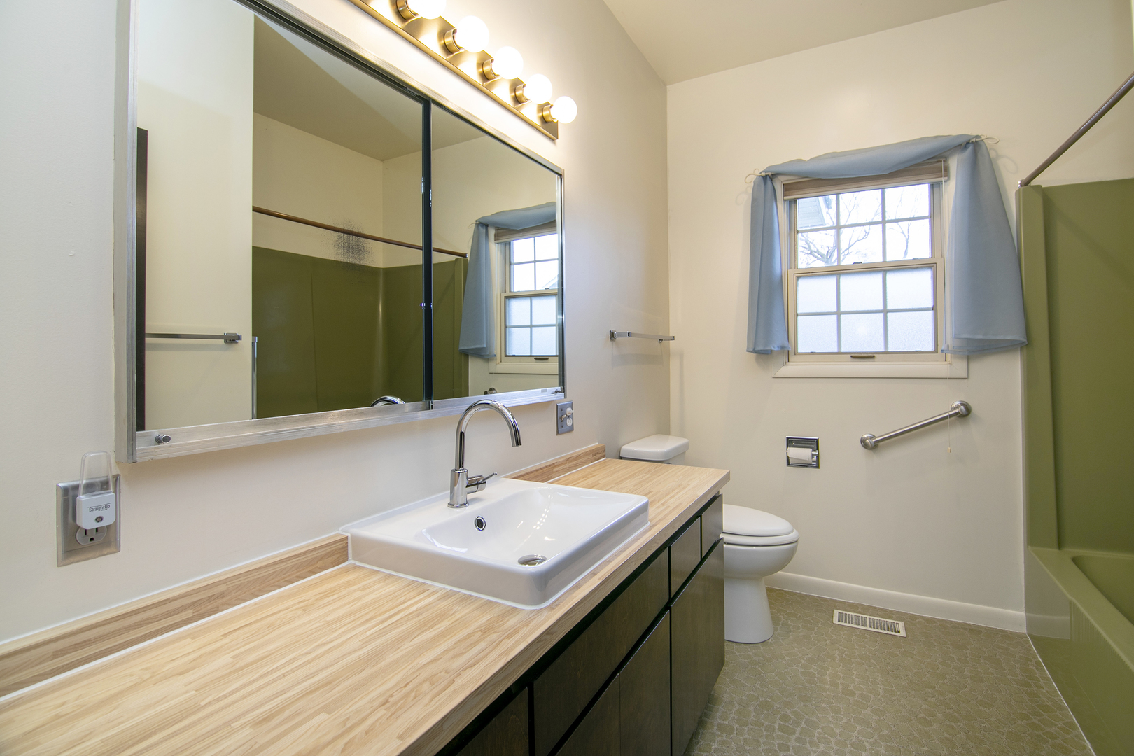 126 Sun Street Cabery, IL 60919 - Photo 13 of 23