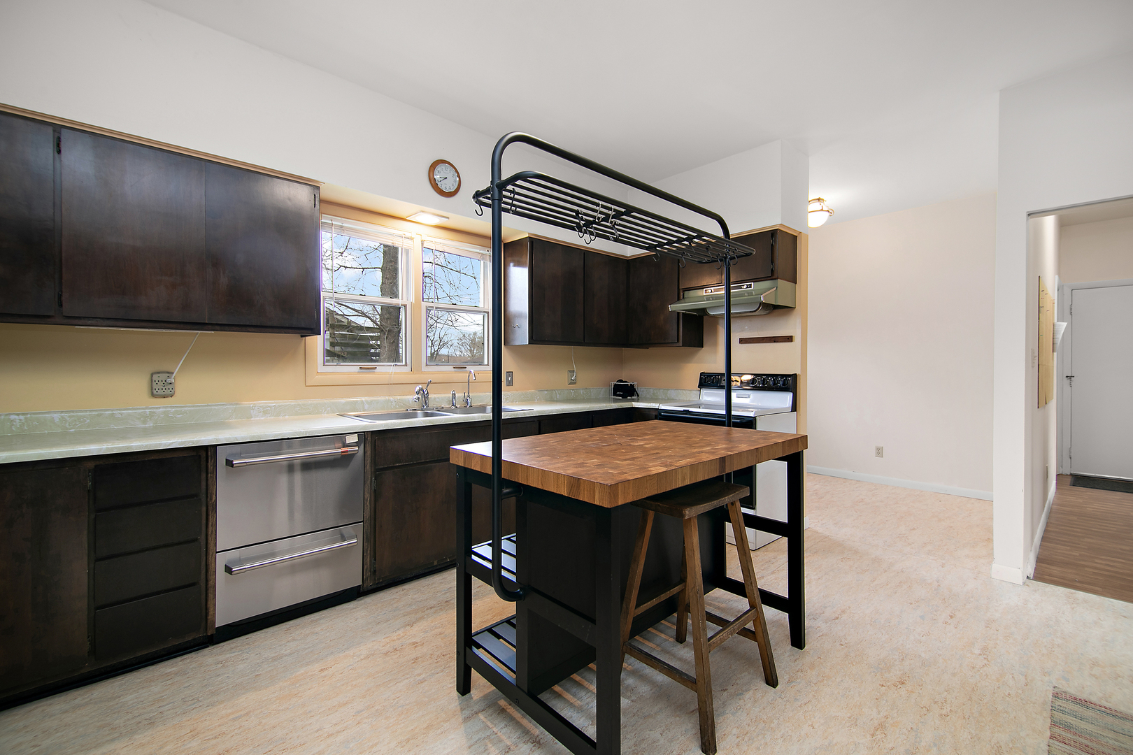 126 Sun Street Cabery, IL 60919 - Photo 10 of 23