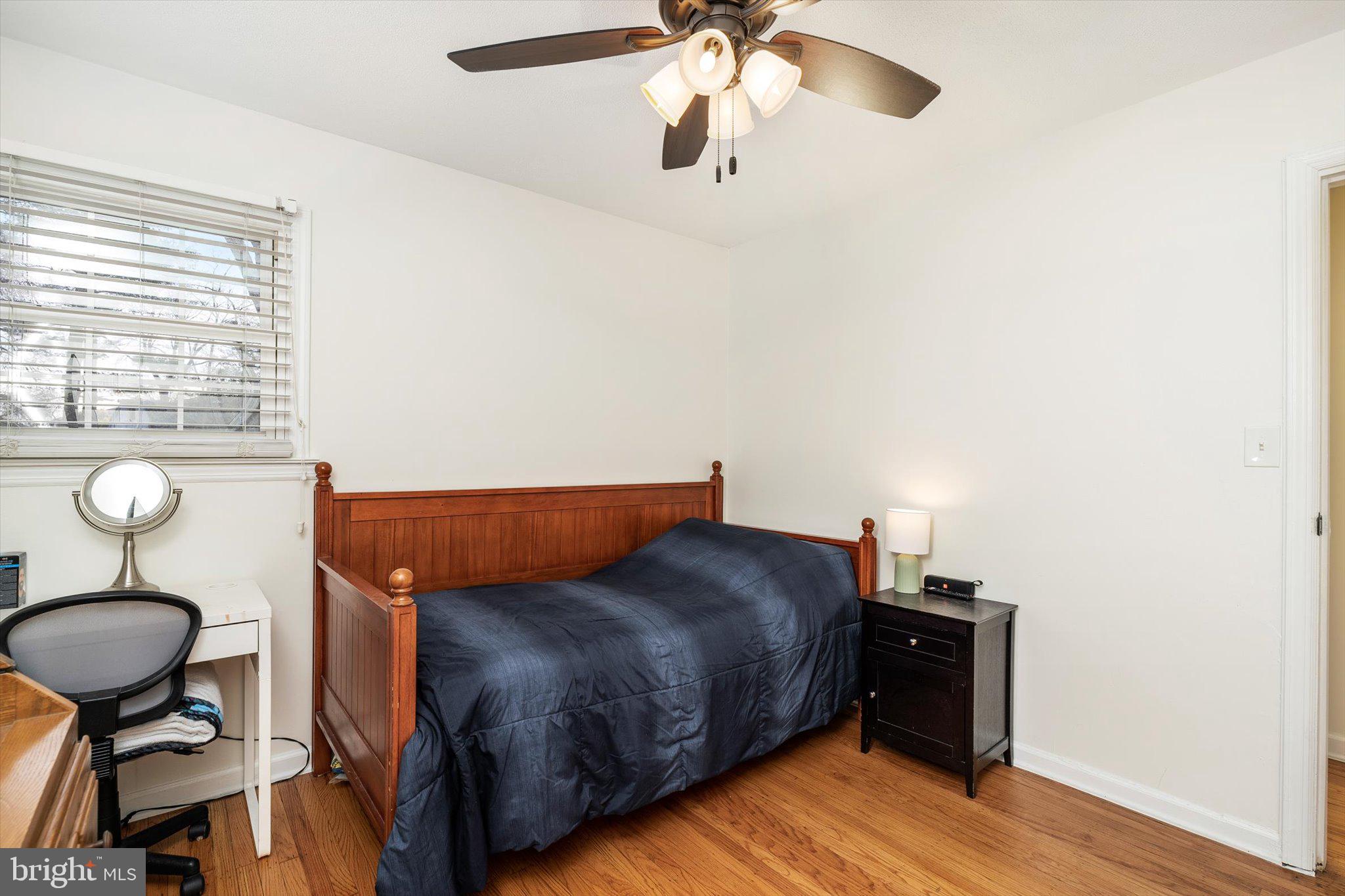 4 Imperial Drive Hamilton, NJ 08690 - Photo 22 of 36 a living room with a bed furniture and a window