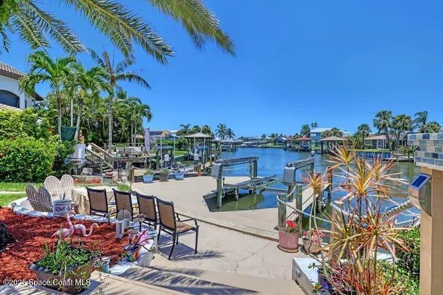 $1,350,000 | 55 Country Club Road, Cocoa Beach, FL 32931