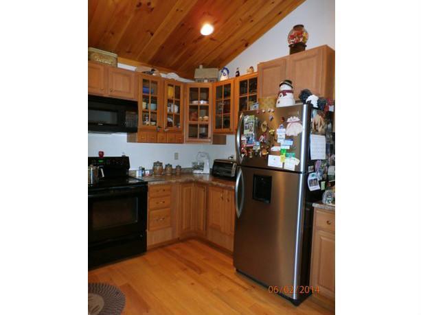 212 Town House Road Augusta, ME 04330 - Photo 5 of 19 Kitchen.