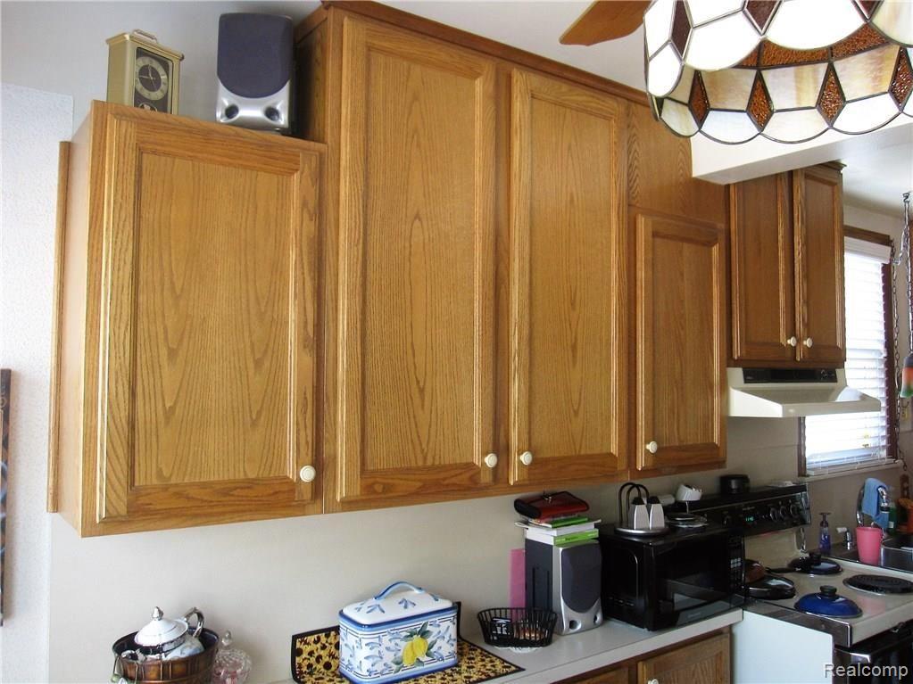 18000 Ruth Street Melvindale, MI 48122 - Photo 7 of 22