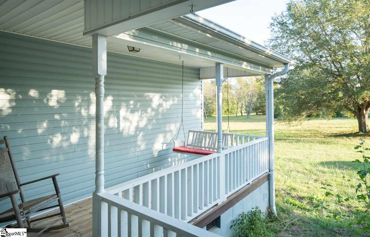 300 Mason Road Boiling Springs, SC 29316 - Photo 4 of 25