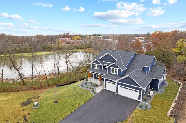 $2,299,900 | 5534 Conifer Trail, Minnetonka, MN 55345