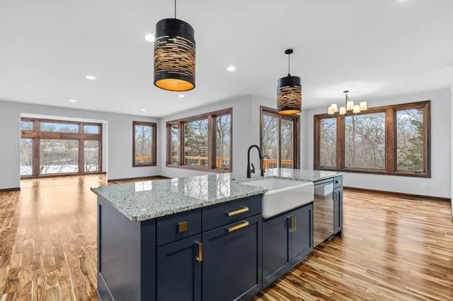 $2,299,900 | 5534 Conifer Trail, Minnetonka, MN 55345