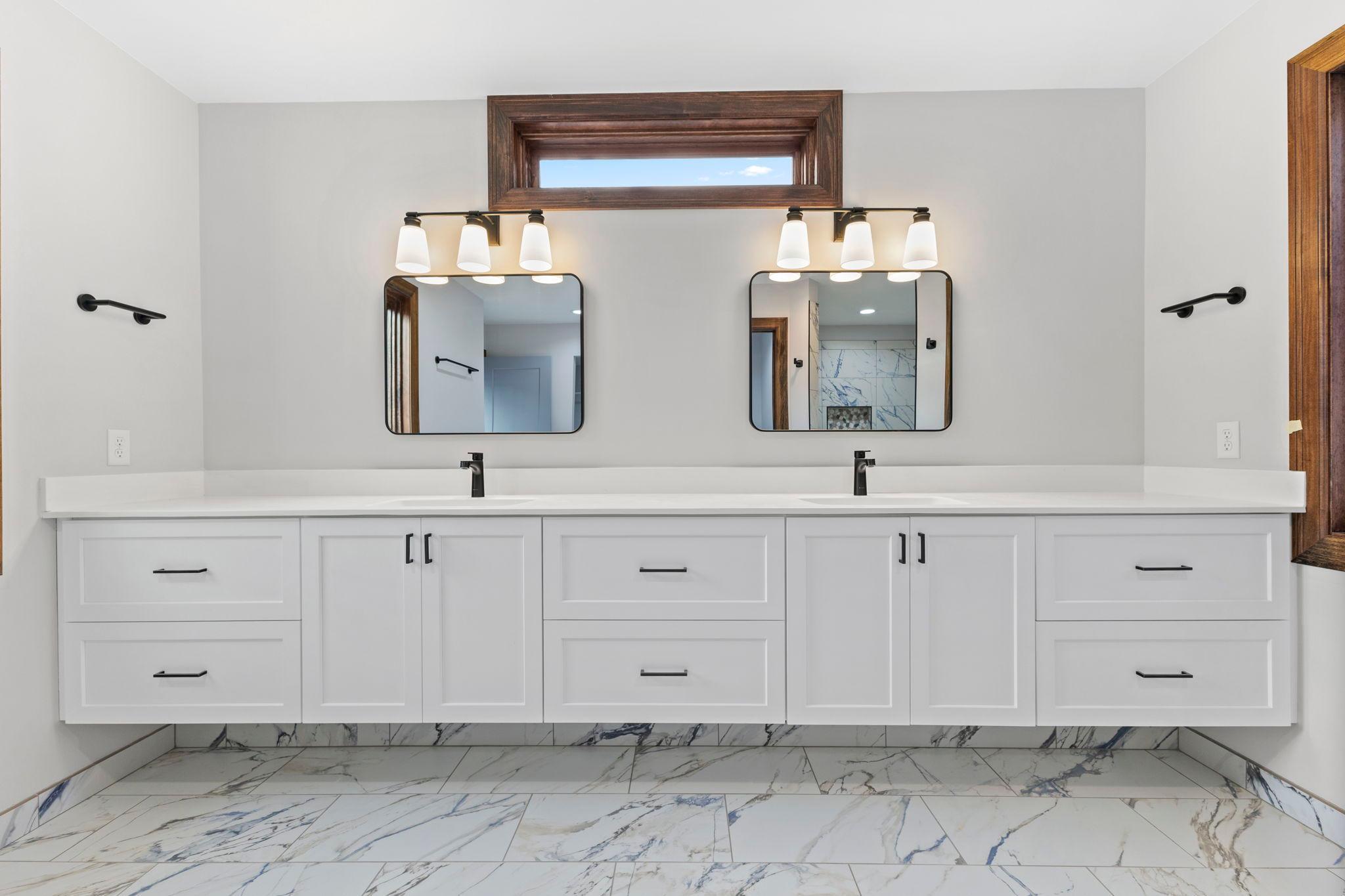 5534 Conifer Trail Minnetonka, MN 55345 - Photo 37 of 76