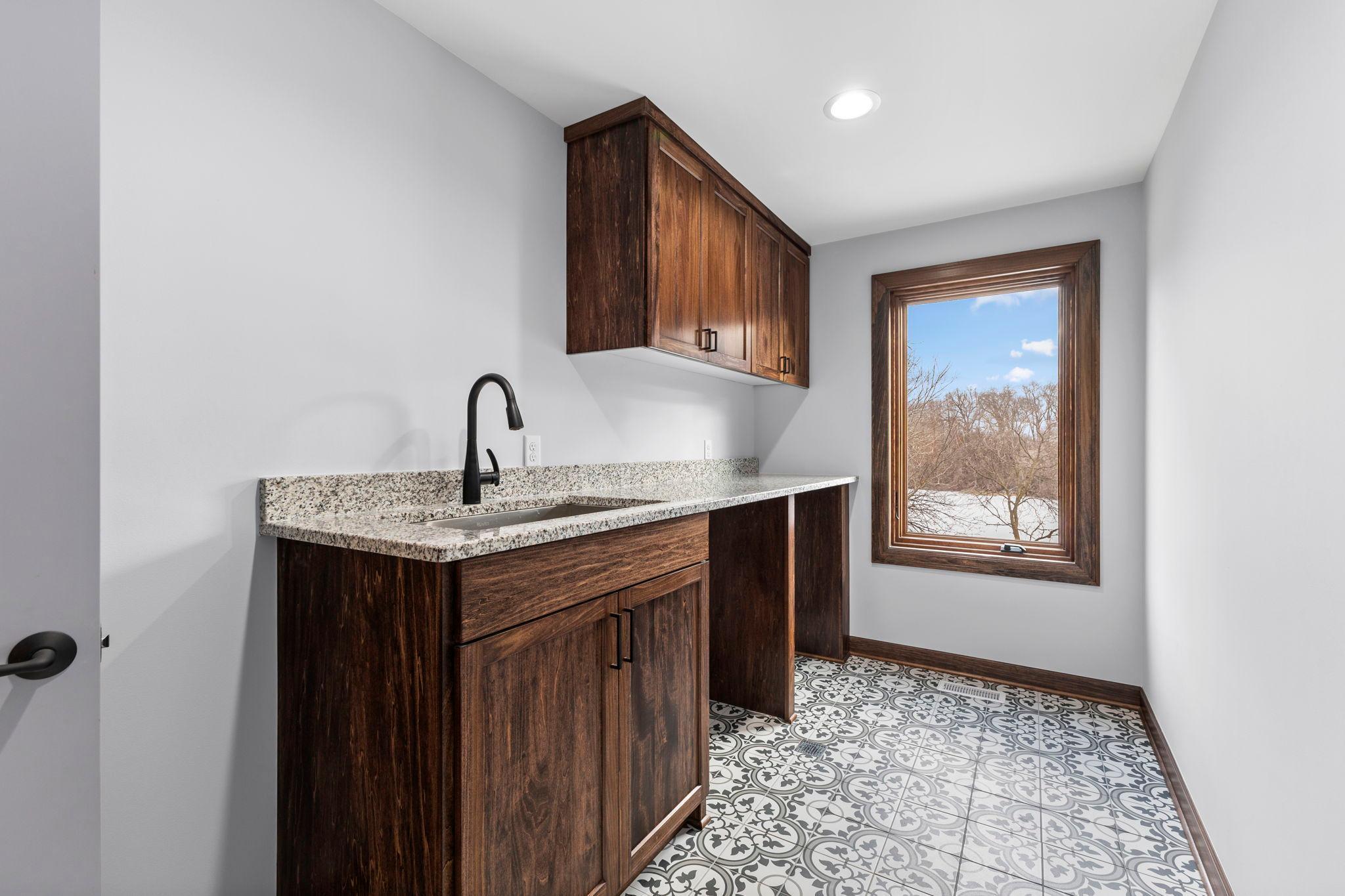 5534 Conifer Trail Minnetonka, MN 55345 - Photo 41 of 76