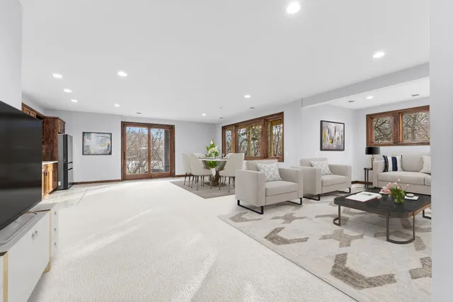 $2,299,900 | 5534 Conifer Trail, Minnetonka, MN 55345