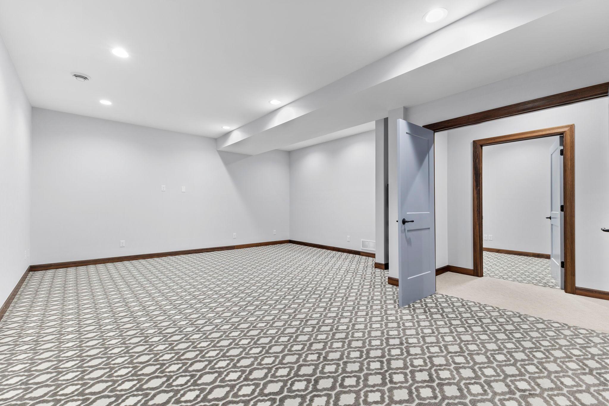 5534 Conifer Trail Minnetonka, MN 55345 - Photo 64 of 76