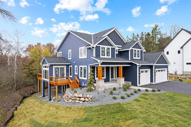 $2,299,900 | 5534 Conifer Trail, Minnetonka, MN 55345