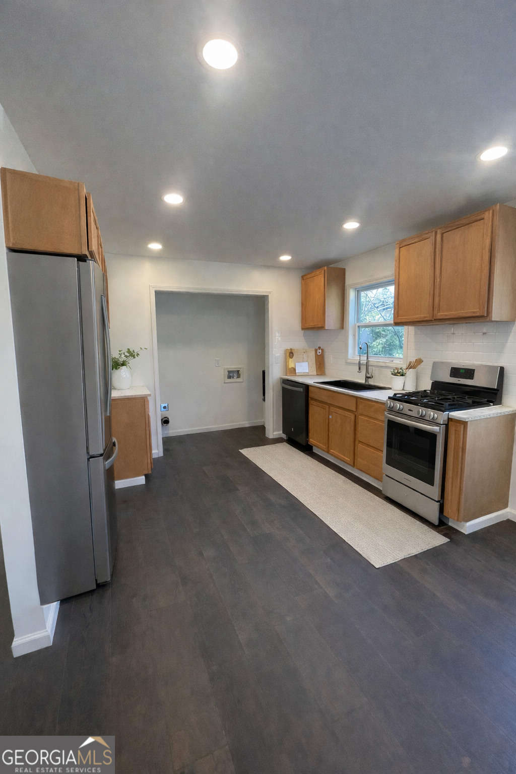 126 B Street Northeast Thomaston, GA 30286 - Photo 3 of 17