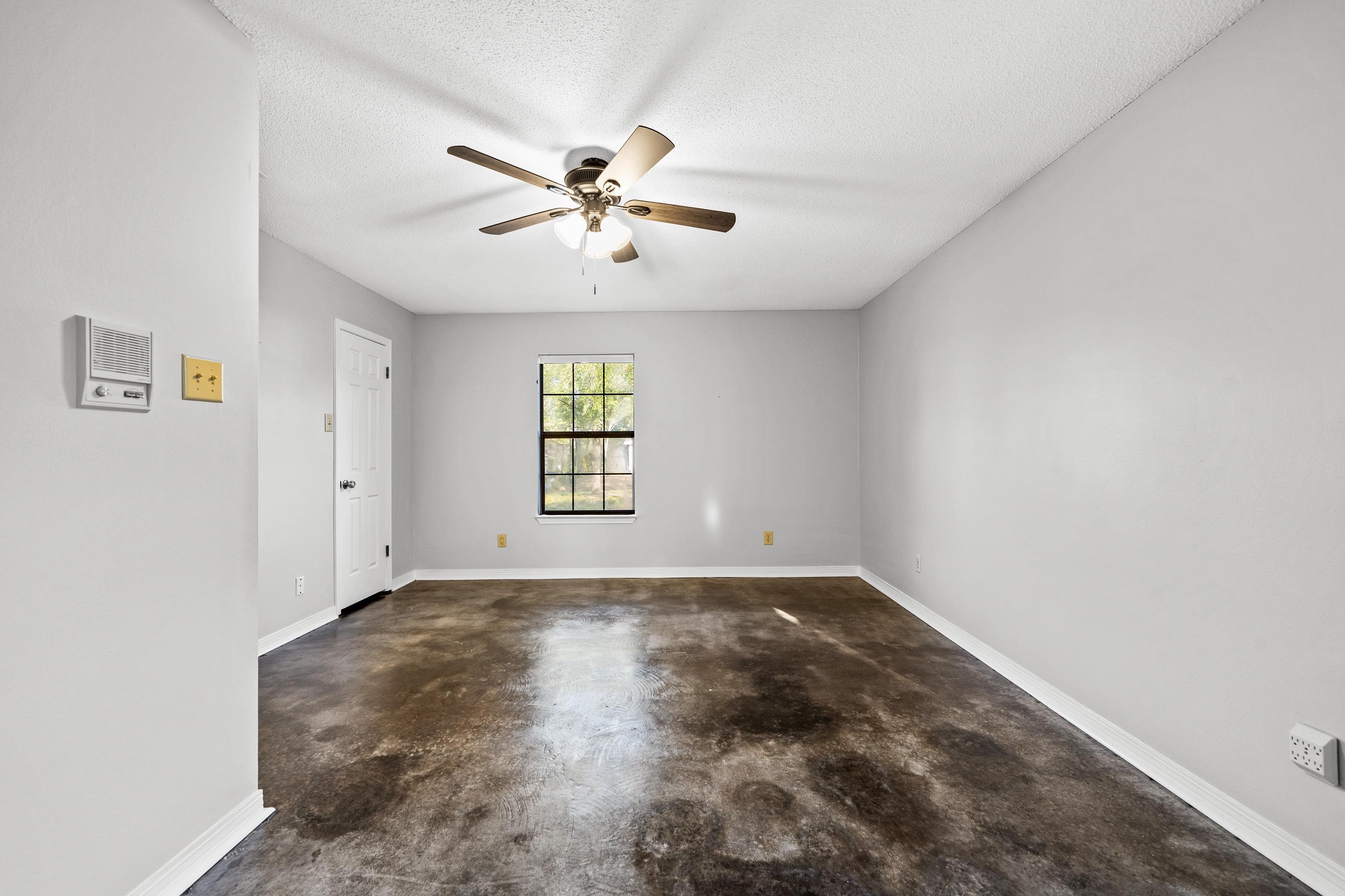 511 Ridgewood Drive Daphne, AL 36526 - Photo 26 of 59 Bedroom